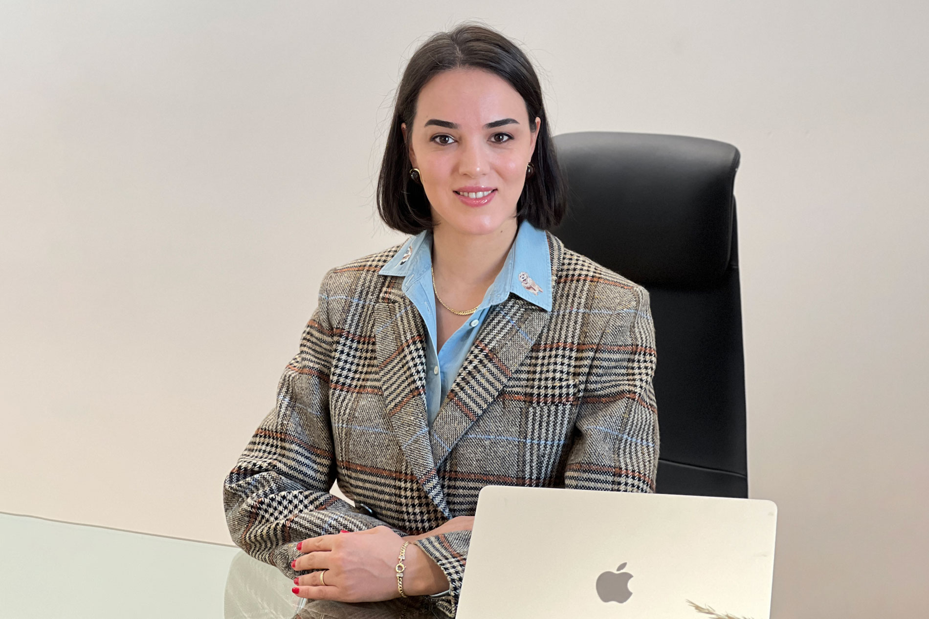 Bağdat Caddesi - Dermatolog Ünzile Seyman Civelek